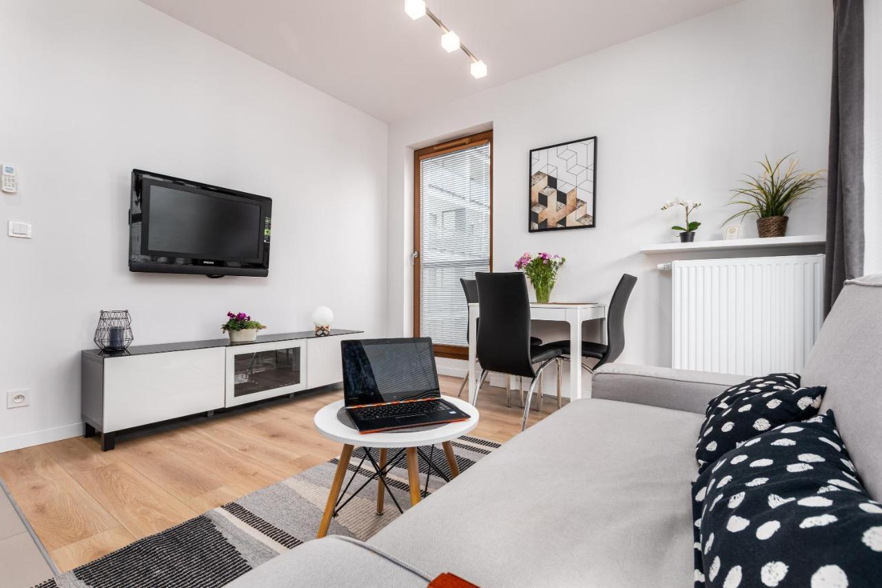 Bg Apartments Grzybowska Varšava Exteriér fotografie